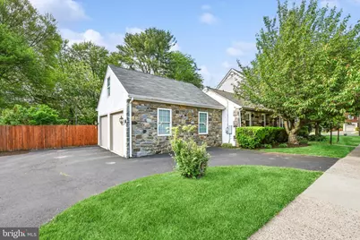 212 E Woodland Avenue, Springfield, PA 19064 - Photo 5