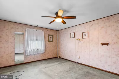 327 Ashland Avenue, Secane, PA 19018 - Photo 15