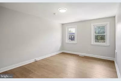 220 Houston Street, Chester, PA 19013 - Photo 11
