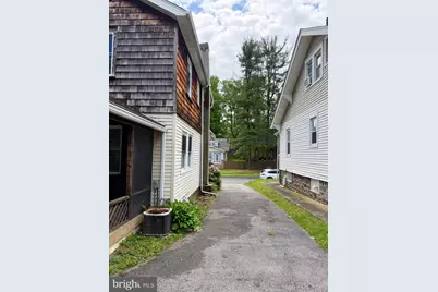1404 Elmwood Avenue, Sharon Hill, PA 19079 - Photo 101