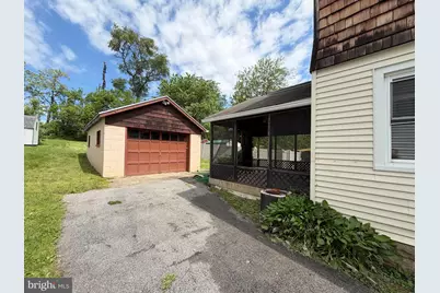1404 Elmwood Avenue, Sharon Hill, PA 19079 - Photo 103