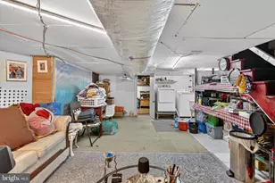 335 S 6th St, Darby, PA 19023 - Photo 13