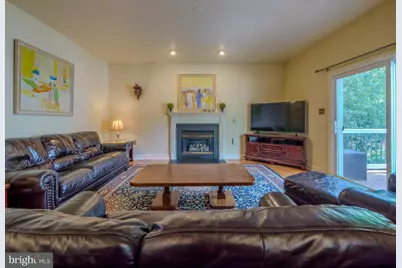 226 E Benedict Avenue, Havertown, PA 19083 - Photo 37