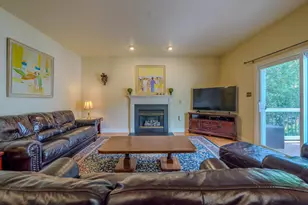 226 E Benedict Ave, Havertown, PA 19083 - Photo 37