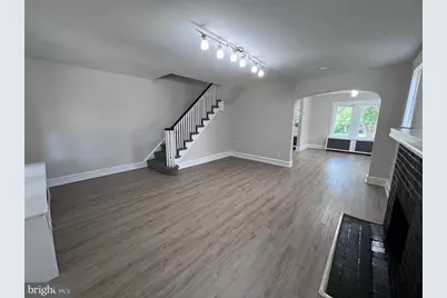 910 E 20th Street, Chester, PA 19013 - Photo 5