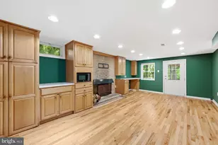 16 N Longpoint Ln, Rose Valley, PA 19063 - Photo 35