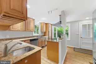 16 N Longpoint Ln, Rose Valley, PA 19063 - Photo 9