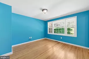 16 N Longpoint Ln, Rose Valley, PA 19063 - Photo 7