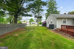 2112 Bridgewater Rd, Aston, PA 19014 - Photo 7