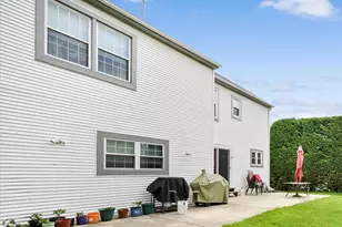 232 Beatrice Ln, Aston, PA 19014 - Photo 43
