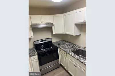 7147 Radbourne Road, Upper Darby, PA 19082 - Photo 3