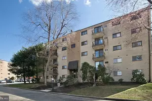 400 Glendale Rd, Havertown, PA 19083 - Photo 1