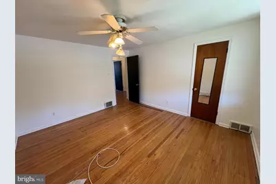 1053 Taylor Drive, Folcroft, PA 19032 - Photo 11