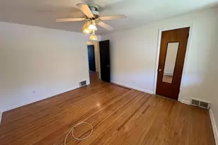 1053 Taylor Dr, Folcroft, PA 19032 - Photo 11