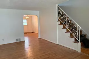 1053 Taylor Dr, Folcroft, PA 19032 - Photo 3