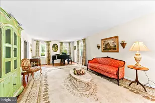 16 Oak Knoll Dr, Wallingford, PA 19086 - Photo 9