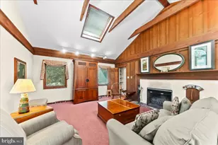 16 Oak Knoll Dr, Wallingford, PA 19086 - Photo 15