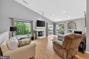 1009 Pritchard Pl, Newtown Square, PA 19073 - Photo 3
