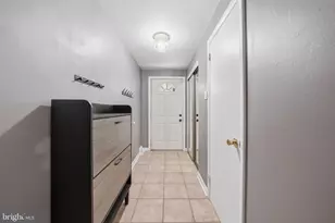 134 Crum Creek Dr, Woodlyn, PA 19094 - Photo 3