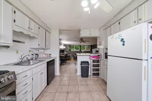 134 Crum Creek Dr, Woodlyn, PA 19094 - Photo 17
