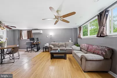 134 Crum Creek Drive, Woodlyn, PA 19094 - Photo 9