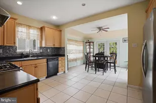 31 Evergreen Ave, Broomall, PA 19008 - Photo 11