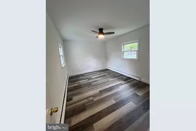 1023 Langley Street, Marcus Hook, PA 19061 - Photo 15
