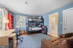 230 S Wayne Ave, Wayne, PA 19087 - Photo 33