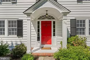 230 S Wayne Ave, Wayne, PA 19087 - Photo 5