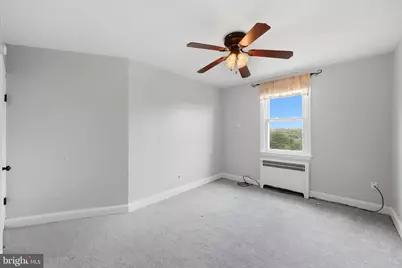 110 Academy Lane, Upper Darby, PA 19082 - Photo 17