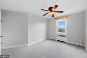 110 Academy Ln, Upper Darby, PA 19082 - Photo 17