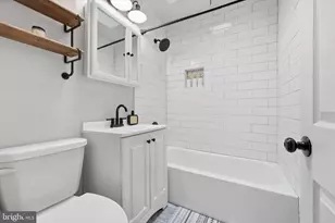 110 Academy Ln, Upper Darby, PA 19082 - Photo 15