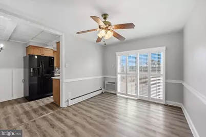 110 Academy Lane, Upper Darby, PA 19082 - Photo 7