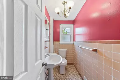 2 S Bonsall Avenue, Glenolden, PA 19036 - Photo 9