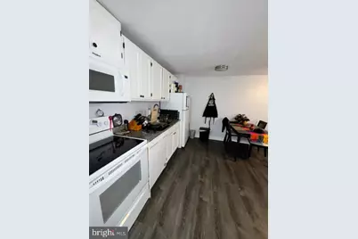 1016 Baltimore #E22, Media, PA 19063 - Photo 19