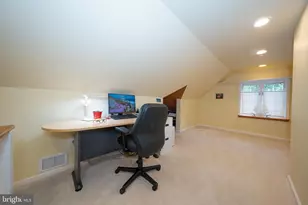 646 Beechwood Dr, Havertown, PA 19083 - Photo 33