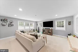 9 Pickwick Ln, Newtown Square, PA 19073 - Photo 15