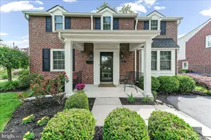 9 Pickwick Ln, Newtown Square, PA 19073 - Photo 3