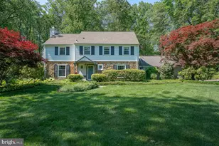 734 Woodcrest Rd, Wayne, PA 19087 - Photo 1