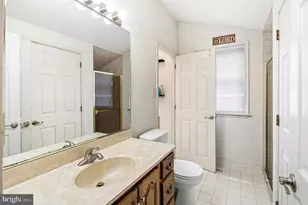 801 Addingham Ave, Drexel Hill, PA 19026 - Photo 23