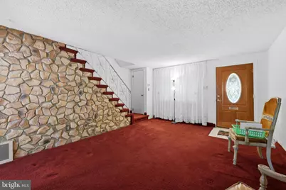 435 Seven Oaks Drive, Clifton Heights, PA 19018 - Photo 3