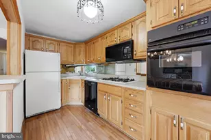 435 Seven Oaks Dr, Clifton Heights, PA 19018 - Photo 5
