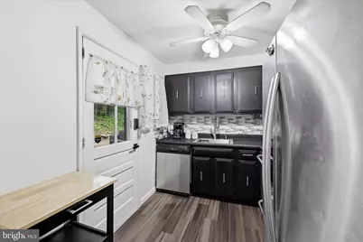 801 E Penn Pines Boulevard, Aldan, PA 19018 - Photo 7