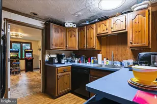86 Mildred Ln, Aston, PA 19014 - Photo 7