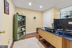 175 Megan Cir, Aston, PA 19014 - Photo 17