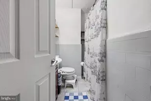 7819 Windrim Ave, Upper Darby, PA 19082 - Photo 17
