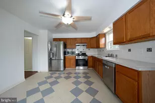 723 Broad St, Collingdale, PA 19023 - Photo 13