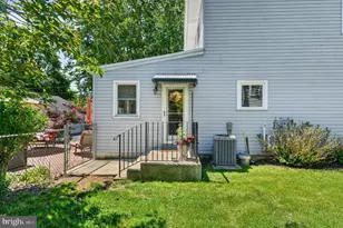2225 E Helms Manor, Upper Chichester, PA 19061 - Photo 41