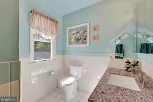 2225 E Helms Manor, Upper Chichester, PA 19061 - Photo 25