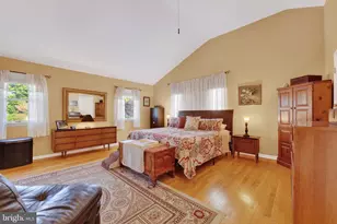 2225 E Helms Manor, Upper Chichester, PA 19061 - Photo 19
